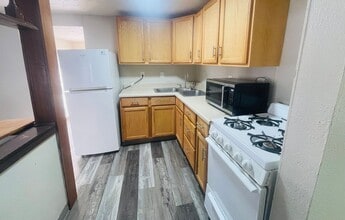 2512 Jones St in Sioux City, IA - Building Photo - Building Photo