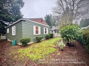 533 N 137th St in Seattle, WA - Building Photo - Building Photo