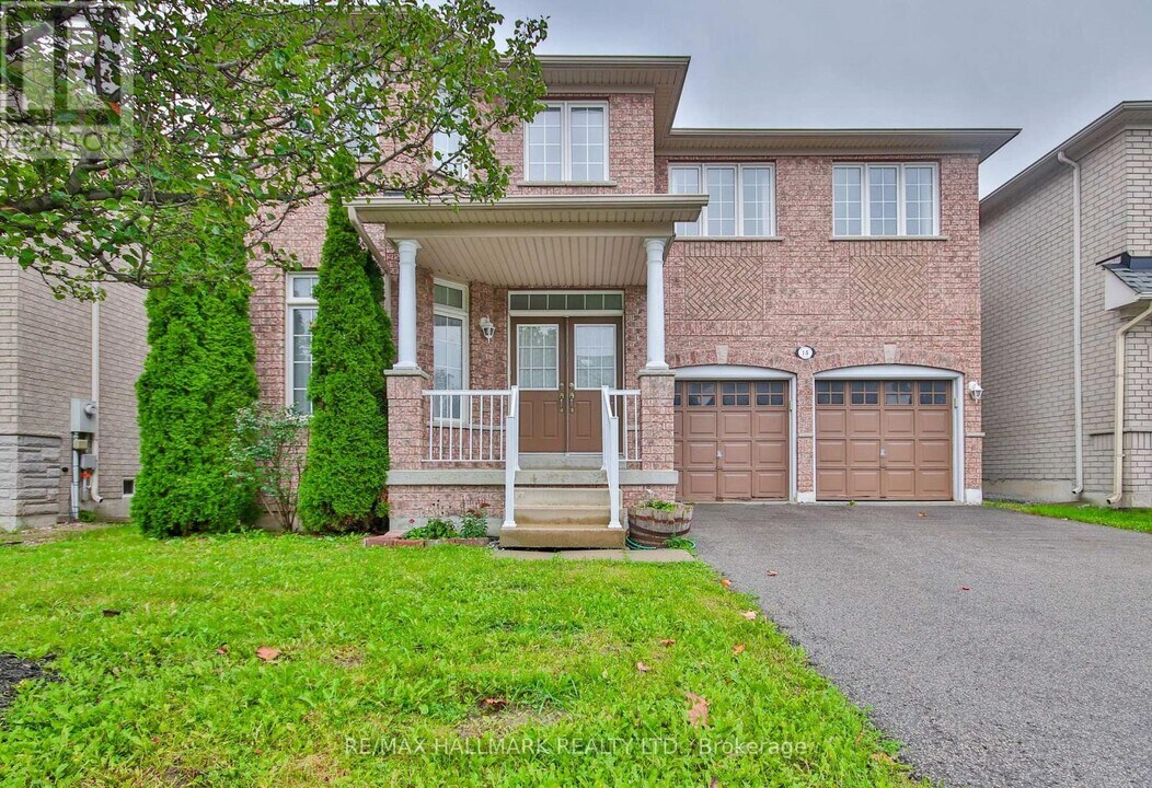15 Briarglen Rd in Markham, ON - Building Photo