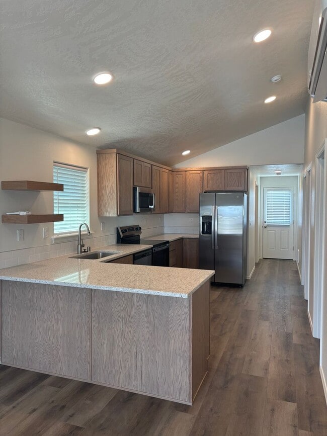 3714 S Quay St in Kennewick, WA - Building Photo - Building Photo