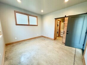 121 E 26th Ave in Ellensburg, WA - Building Photo - Building Photo