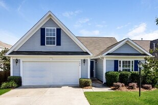 722 Hope St in Huntersville, NC - Building Photo