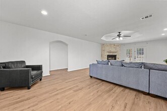 1045 Hidden Hills Dr in Dripping Springs, TX - Building Photo - Building Photo