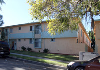 Buckingham Apartments in Los Angeles, CA - Building Photo - Building Photo