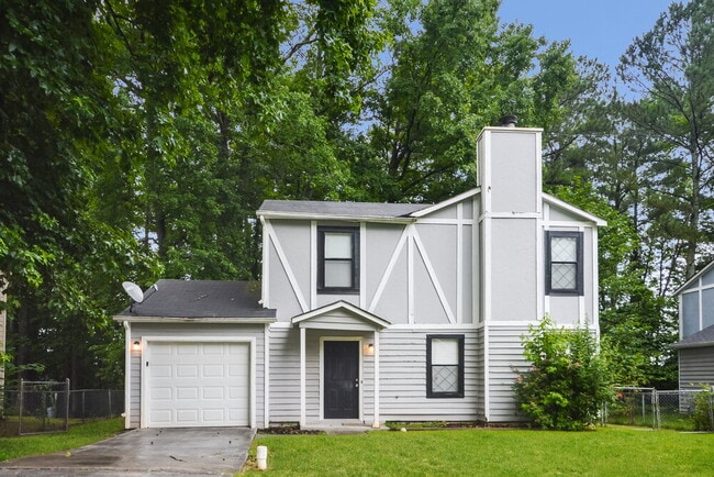 5438 Farmview Close in Stone Mountain, GA - Building Photo - Building Photo