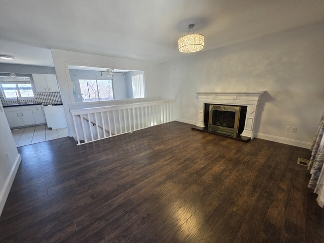 4190 S Jasper St in Aurora, CO - Building Photo - Building Photo