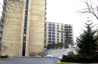 The Pavilion in East Orange, NJ - Building Photo - Building Photo