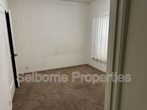 2609 Ivy Dr in Oakland, CA - Building Photo - Building Photo
