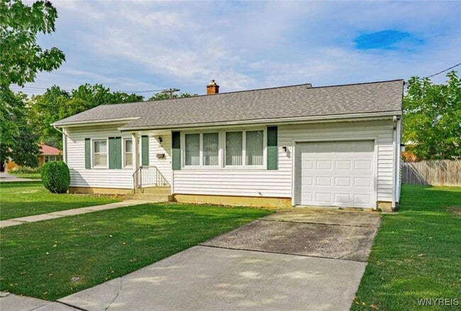 1088 98th St in Niagara Falls, NY - Building Photo - Building Photo