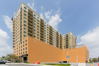 Keystone in Miami, FL - Building Photo - Building Photo