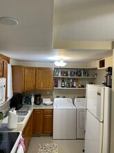 211 Harding Ave, Unit A in Blacksburg, VA - Foto de edificio - Building Photo