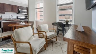 617 W Lexington St in Baltimore, MD - Building Photo