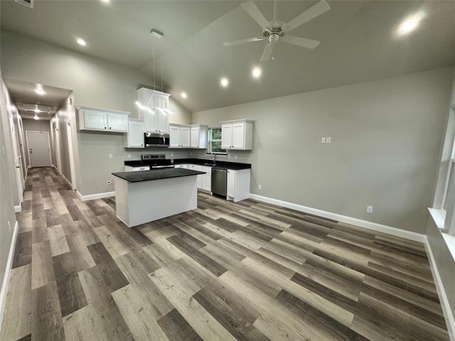 3307 Langford St in Greenville, TX - Foto de edificio - Building Photo
