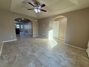 3412 La Terraza Wy in Laredo, TX - Building Photo - Building Photo