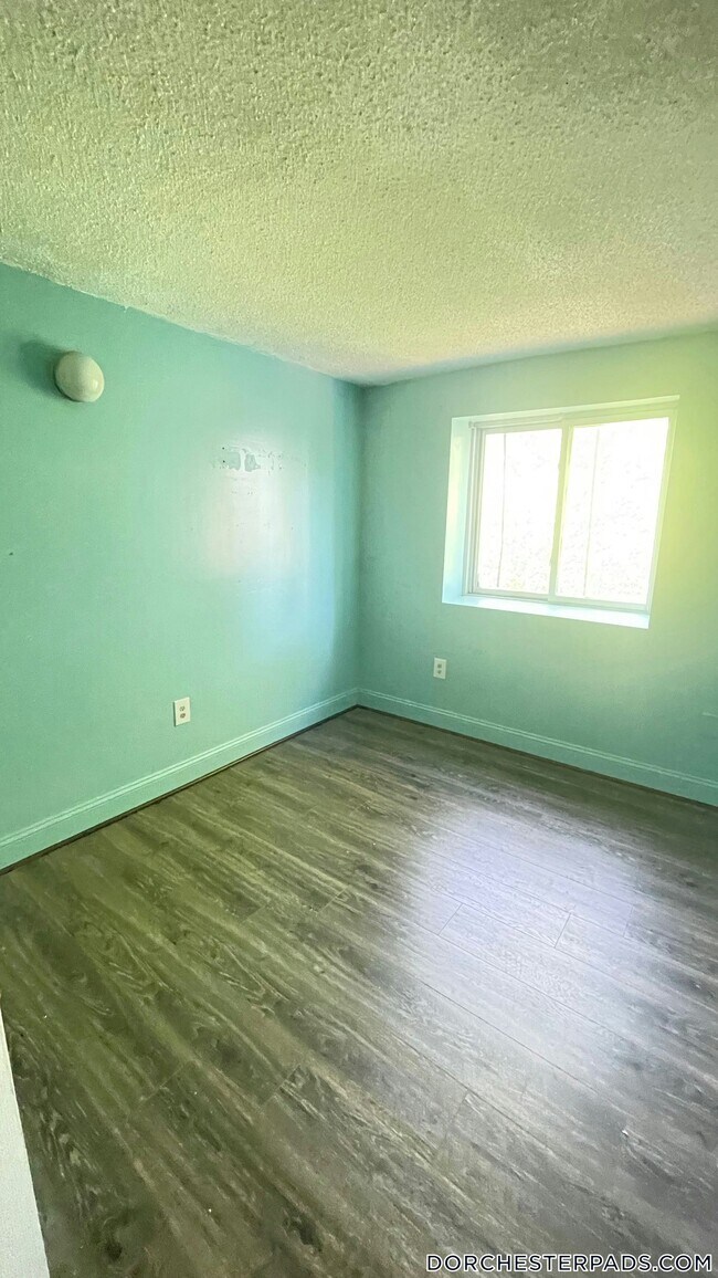 property at 85 Munroe St