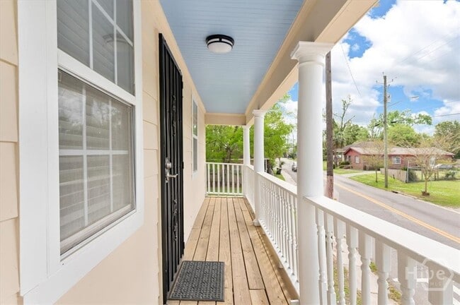 property at 1514 Augusta Ave