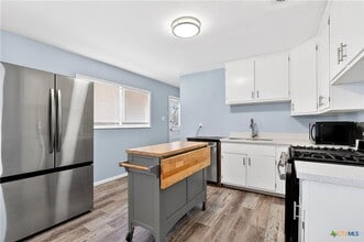 1305 Arkansas Ave in Killeen, TX - Building Photo - Building Photo