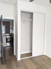 1102 Stone St in Los Angeles, CA - Building Photo - Building Photo