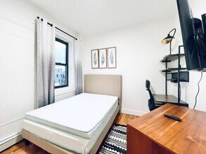 Furnished room/NOT APARTMENT in Brooklyn, NY - Building Photo - Building Photo