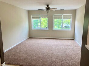 8225 Ripple Ridge in Darien, IL - Building Photo - Building Photo