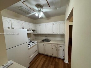 91 Waltham D in West Palm Beach, FL - Building Photo - Building Photo
