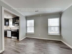 737 Willow Bay Dr in Fuquay Varina, NC - Foto de edificio - Building Photo