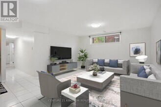 37 Robinson Ave in Toronto, ON - Building Photo - Building Photo