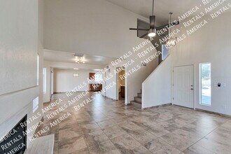 3460 W Sky Ridge Loop in Tucson, AZ - Building Photo - Building Photo