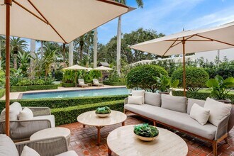 6655 Pine Tree Ln in Miami Beach, FL - Building Photo - Building Photo