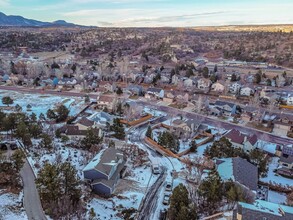 7570 Dry Creek Ln in Colorado Springs, CO - Building Photo - Building Photo