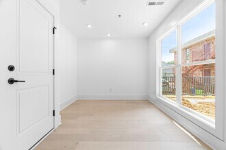 10 Seawell Ave in Raleigh, NC - Building Photo - Building Photo