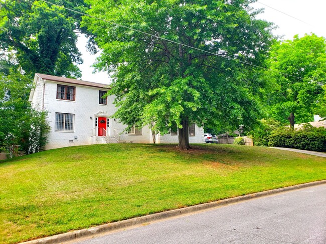 4360 Elegance Dr in Stone Mountain, GA - Building Photo - Building Photo
