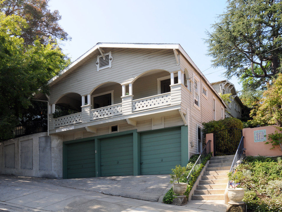 2306 Duane St in Los Angeles, CA - Building Photo