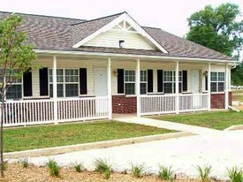 2301 S Joplin St, Unit 1 in Pittsburg, KS - Building Photo