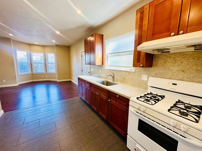 property at 1089-1091 59th St