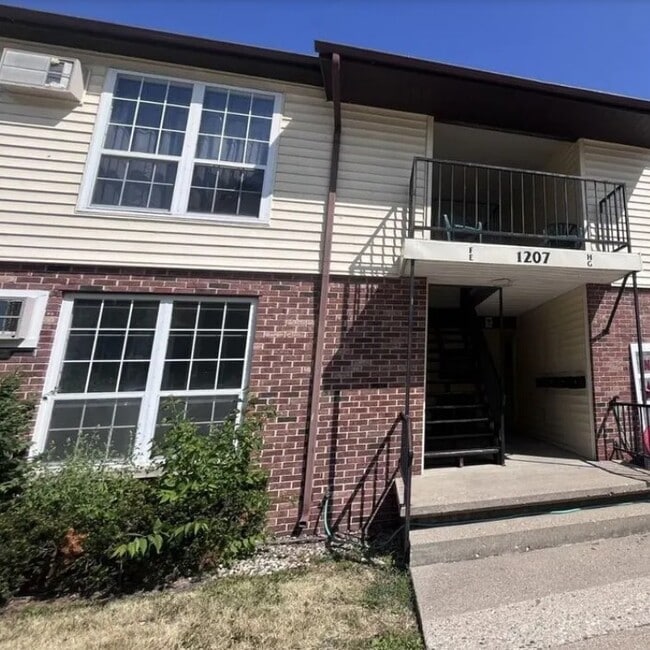 Wabash Shores Apartments