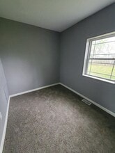 106 E Madison St in O'Fallon, IL - Building Photo - Building Photo