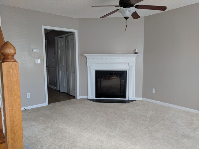 3821 E Vancroft Cir in Winterville, NC - Building Photo - Building Photo