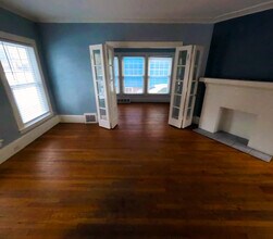 1652 Hillcrest Rd, Unit #2 in Cleveland Heights, OH - Building Photo - Building Photo