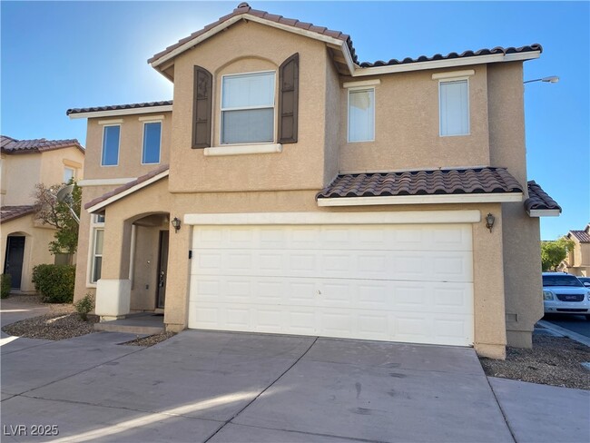 property at 951 Monte De Oro Ave