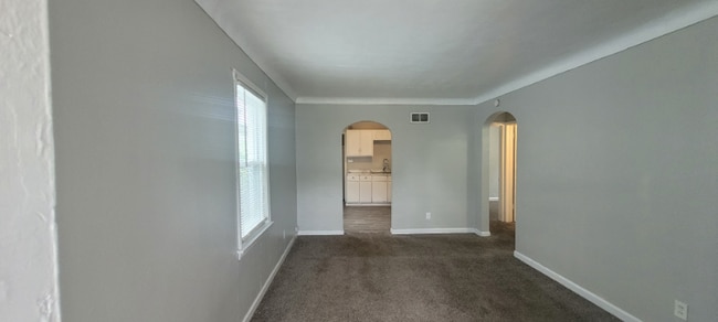 1785 Tecumseh St in Toledo, OH - Building Photo - Building Photo