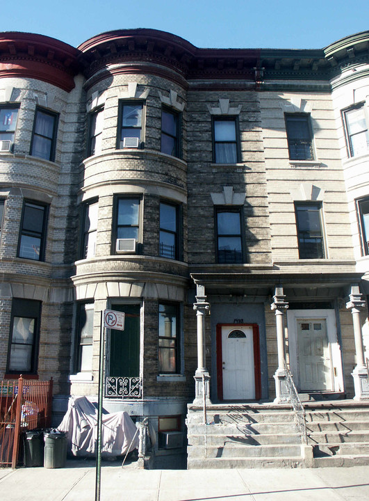 1483 Bryant Ave in Bronx, NY - Building Photo