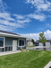 Hitt Road Patio Home Apartments in Idaho Falls, ID - Foto de edificio - Building Photo