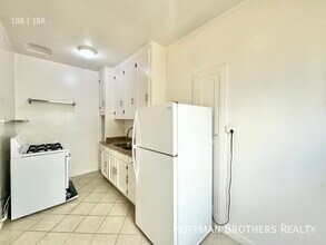 625 Cochran Ave in Los Angeles, CA - Building Photo - Building Photo