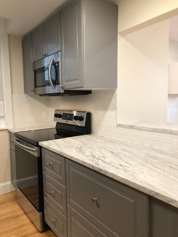 property at 61 Park Dr