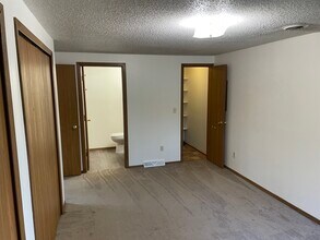 522 Grand Ave, Unit 522 Grand Ave. in Mukwonago, WI - Building Photo - Building Photo