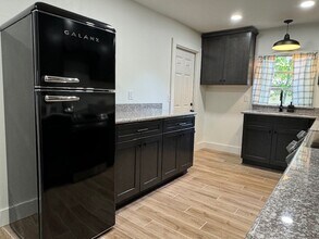 320 S K St, Unit B in Pensacola, FL - Building Photo - Building Photo