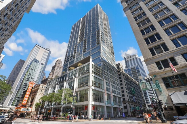 property at 8 E Randolph St