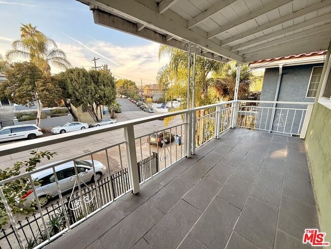 property at 1200 Laveta Terrace