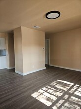 1404 Marlborough Cir in Austin, TX - Building Photo - Building Photo